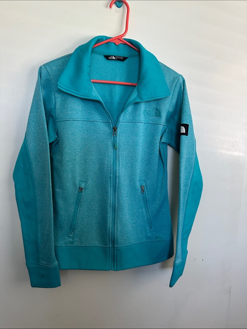 The North Face Women's Teal Full-Zip Softshell Jacket